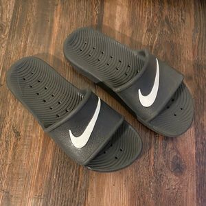 Black Nike Slides